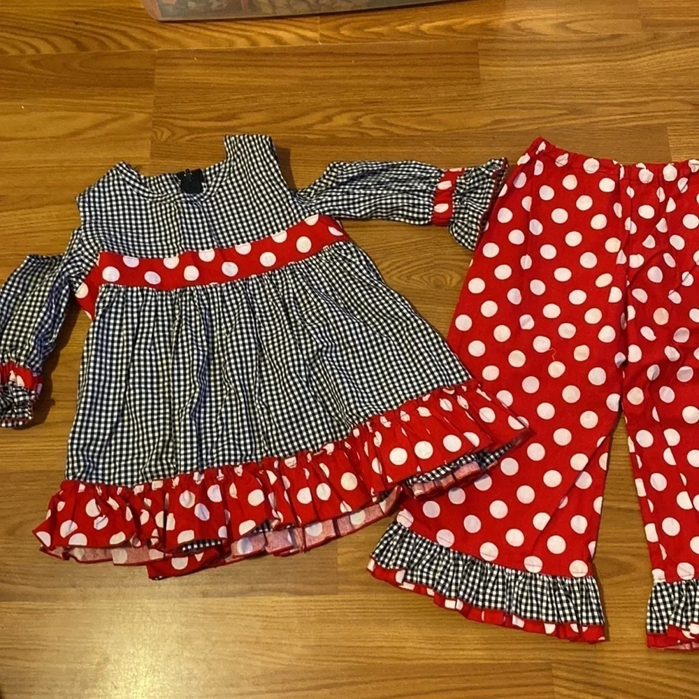 Hand Crafted Girls Matching Outfit size 6 (CI)
